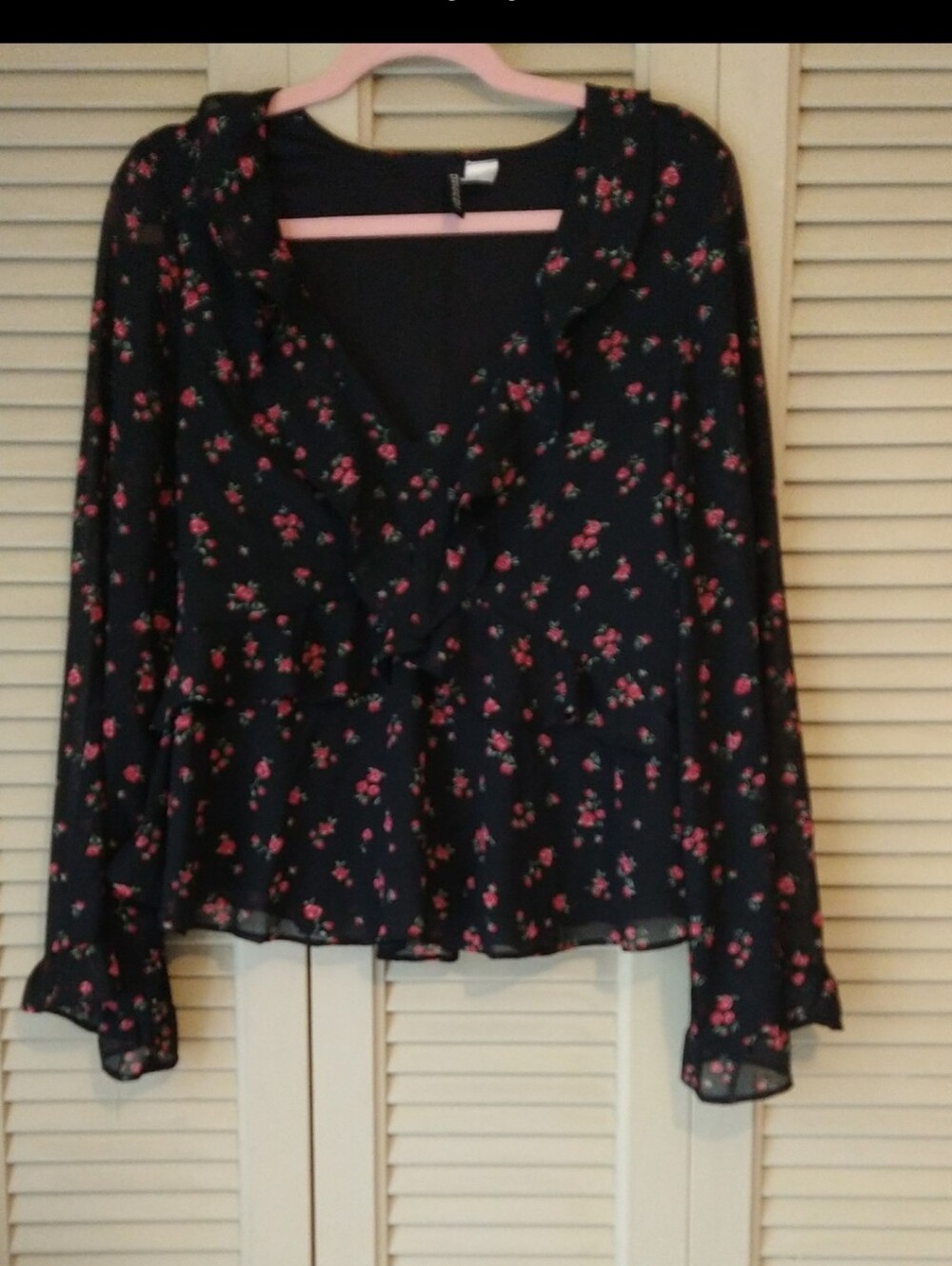 H&M Floral Patterned Top -size M